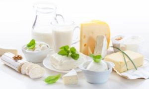 Молочница и молочные продукты thumbnail