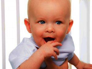 Чем лечить молочницу на языке новорожденного thumbnail